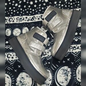 UGG Silver Neumel Platform
